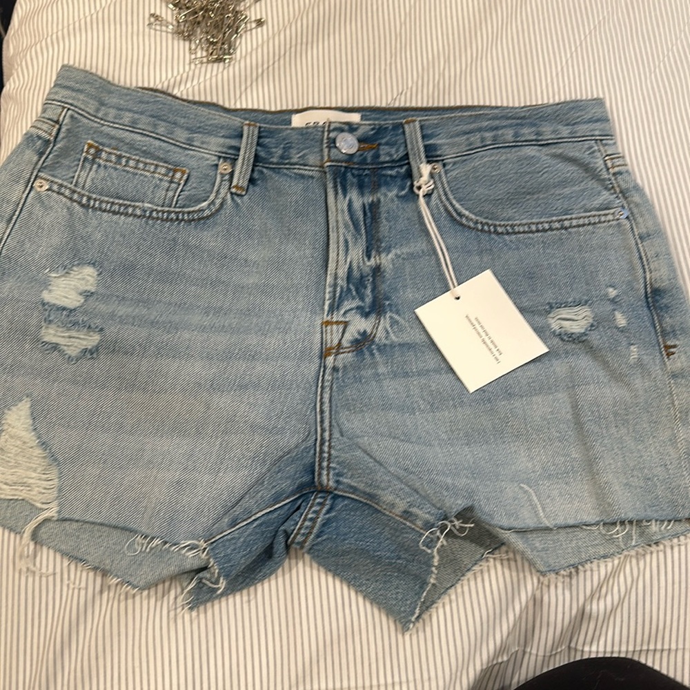 Frame Le Brigette shorts NWT
